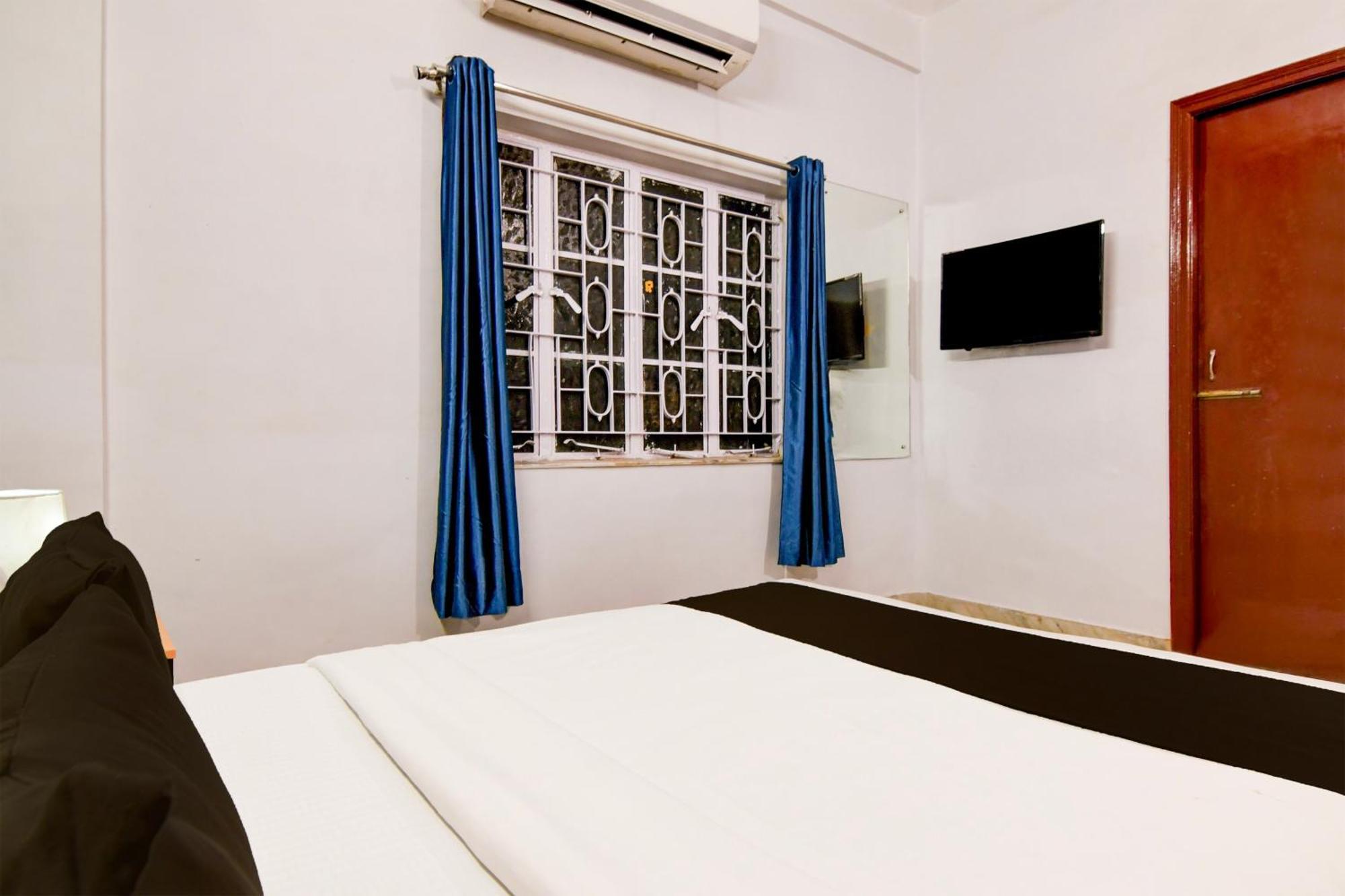 Super Hotel O Picnic Garden Formerly Amaris Stay Calcutta Exterior foto